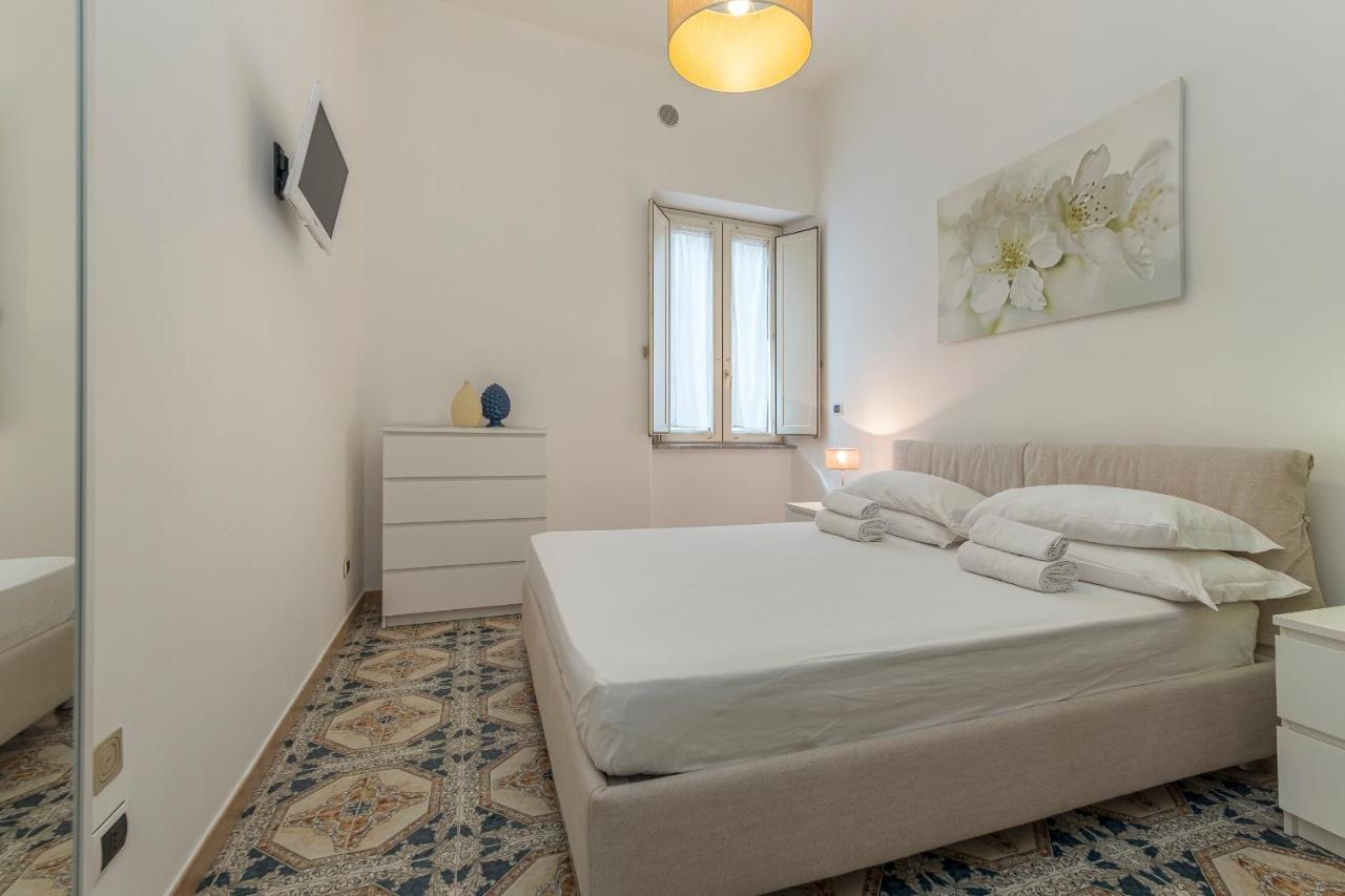 Elegant Apartment In تاورمينا المظهر الخارجي الصورة